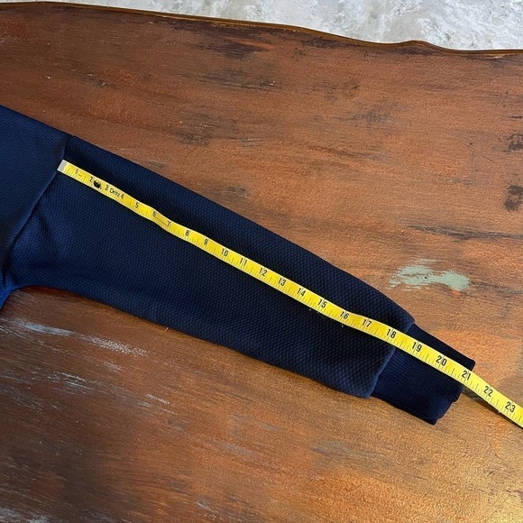 Adidas Cropped Trefoil Women's Sweatshirt Legend Blue Textured Size Small - Picture 9 of 9